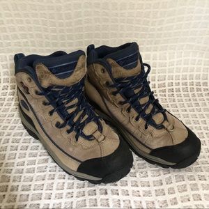 Columbia Thermalite Hiking Boots